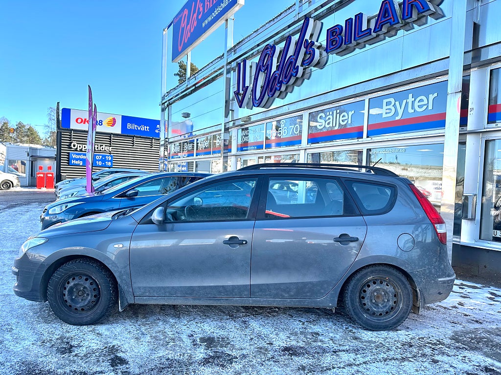 Hyundai i30 cw 1.4 3brukare, Besiktad 