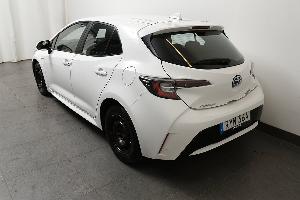 Toyota Corolla Hybrid e-CVT 122hk Life 5D Motorv Leasbar 2019