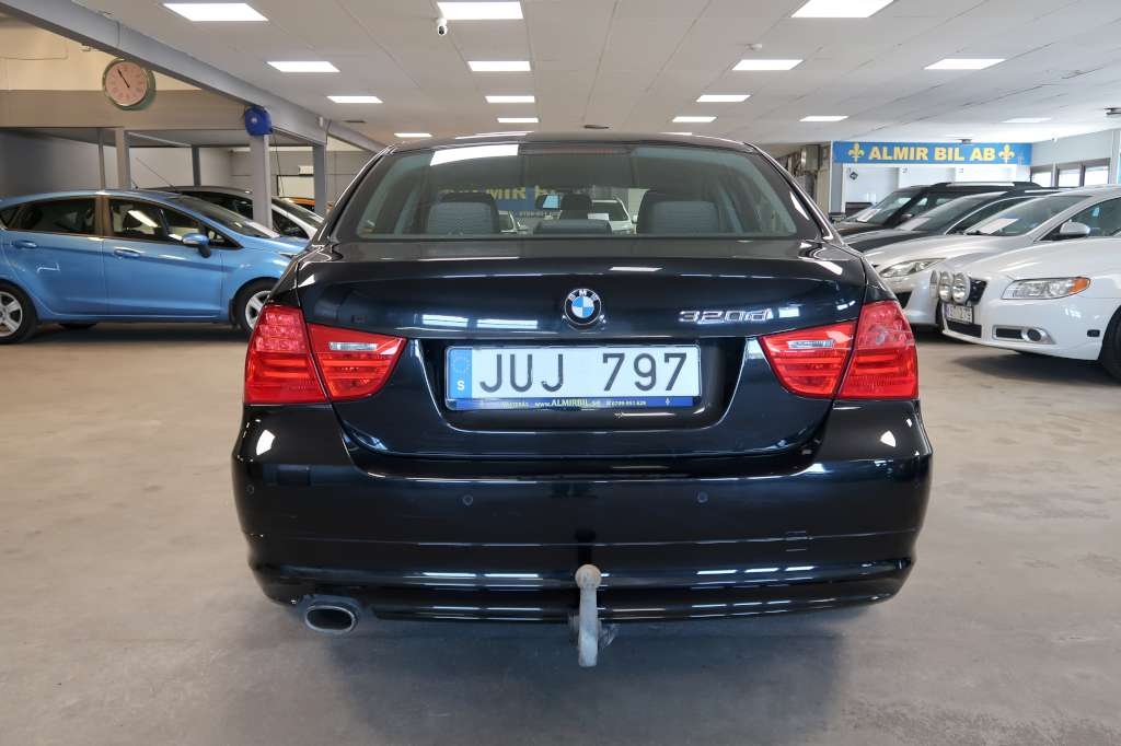 BMW 320 d Sedan Comfort, Dynamic Euro 5 2009, kuva 5/37