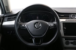 Kombi Volkswagen Passat 12 av 24