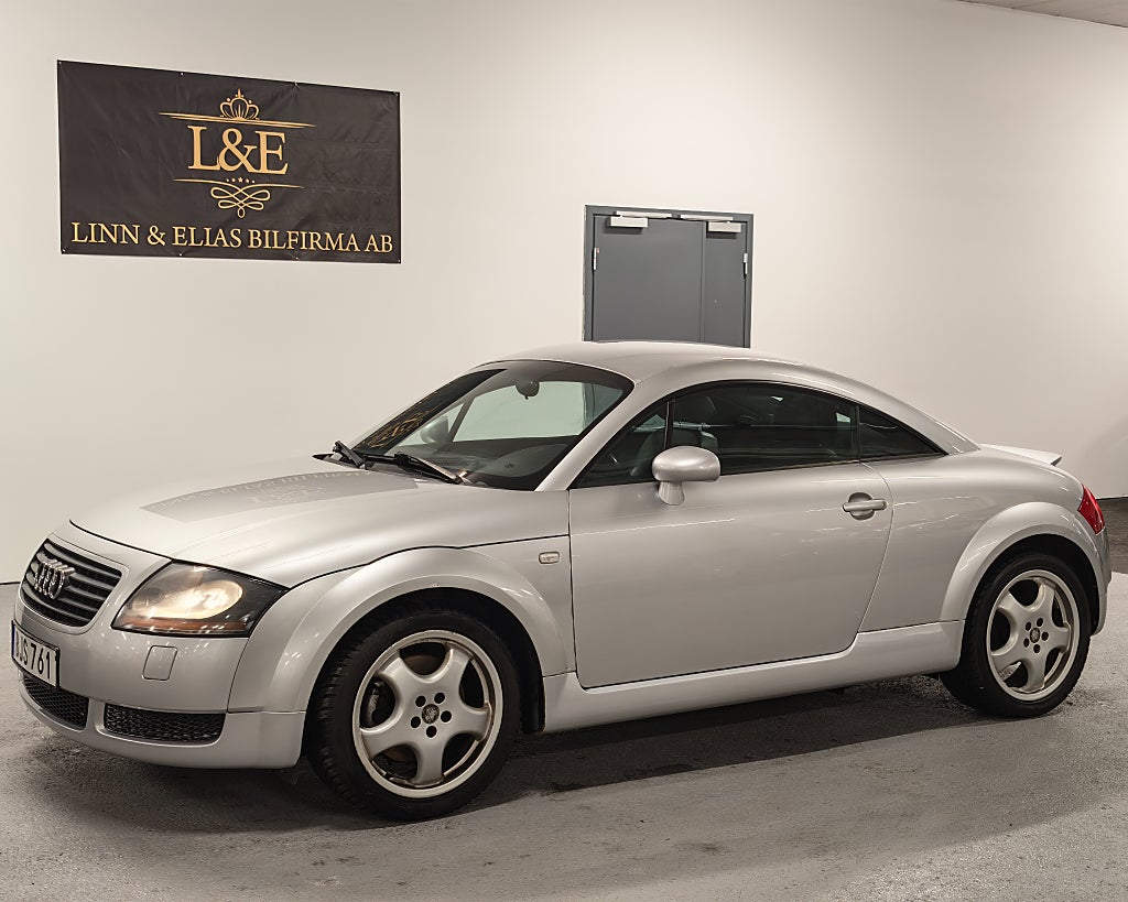Audi TT Coupé 1.8 T Euro 3 LÄDER/FRI HEMLEVERANS / 2 NYCKLAR 