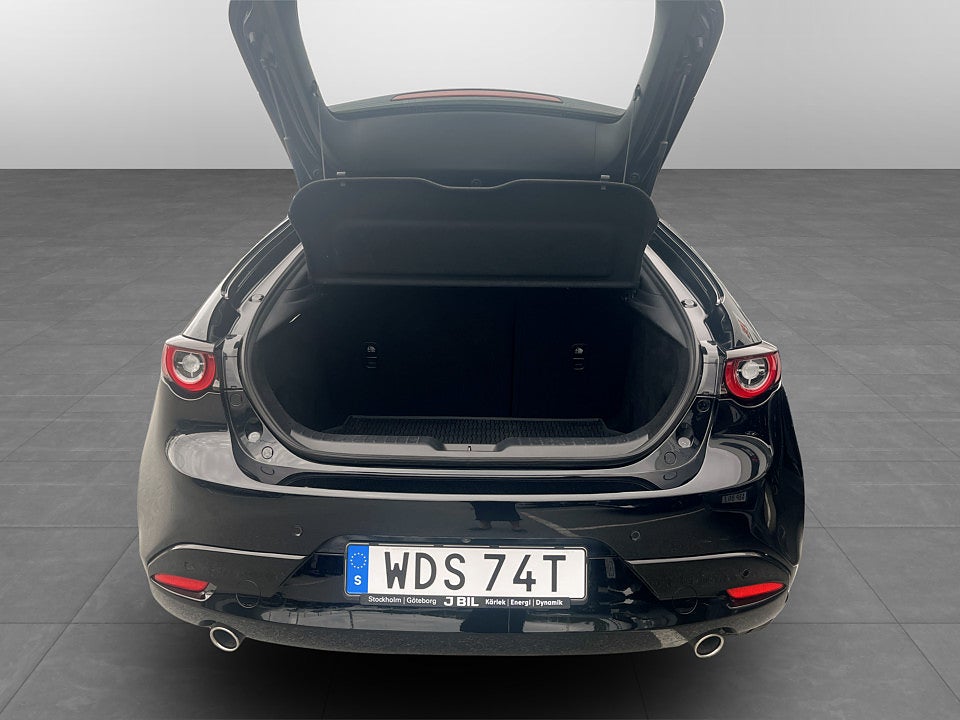 Bild på Mazda 3 Sky 2.0 SKYACTIV-G M 150hk Aut B-KAMERA CARPLAY
