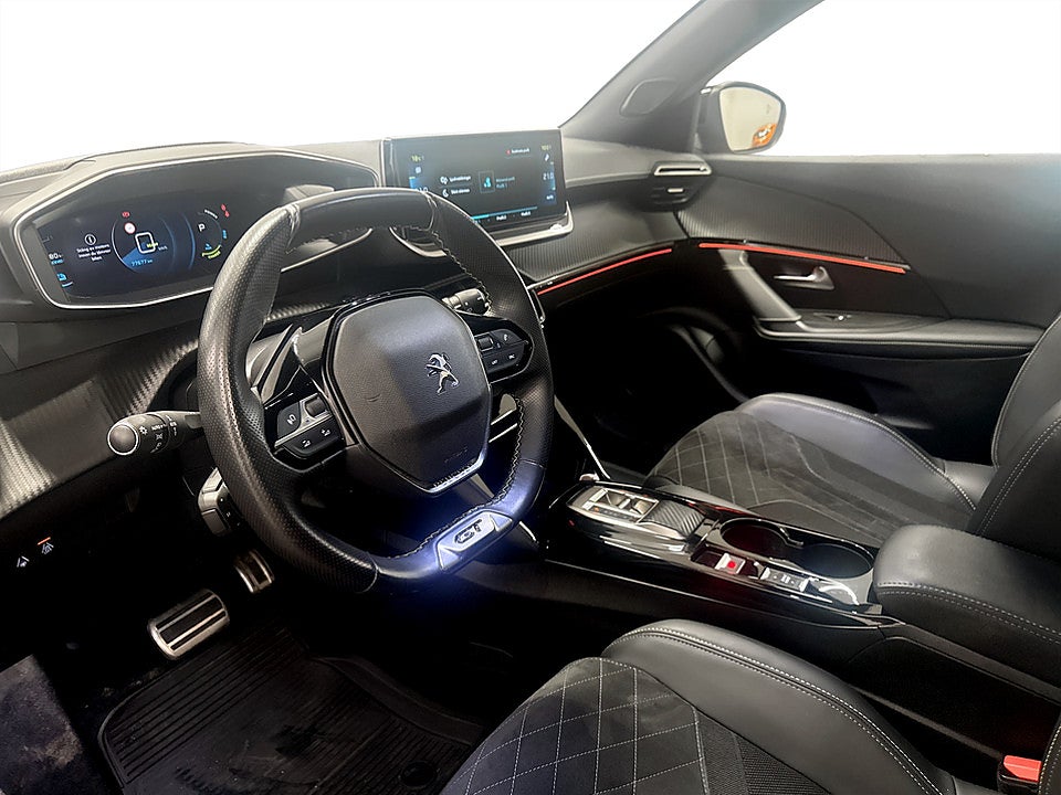 Bild på Peugeot E-2008 GT Pack 50kWh 136hk Aut B-KAMERA CARPLAY