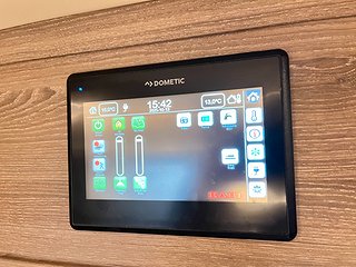 Husbil-halvintegrerad Kabe TMRX 780 LXL 27 av 30