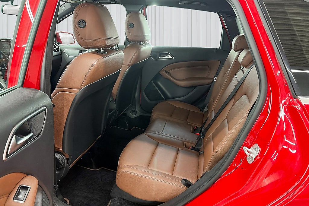 Mercedes-Benz B 2014