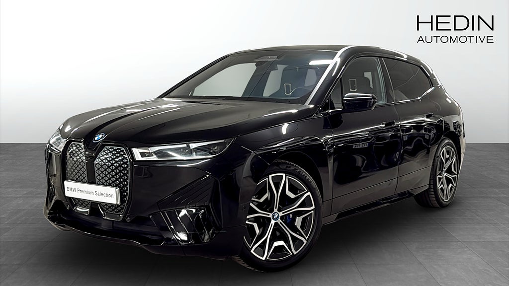 BMW iX M60 22" / B&W / Soft-Close / Panorama