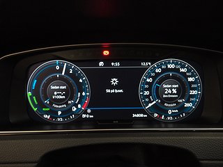 Halvkombi Volkswagen Golf 19 av 21
