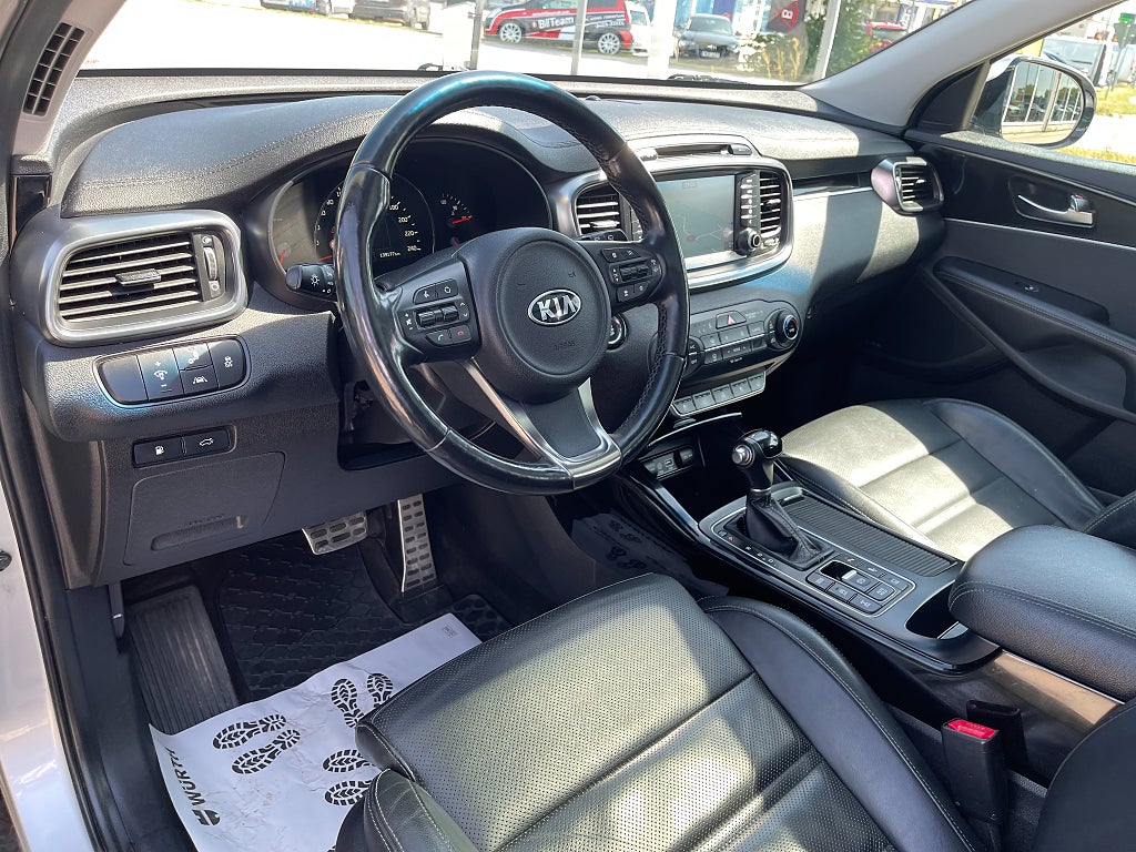 Kia Sorento 200 hk AWD EXECUTIVE 7-sits, pano, Infinity 360 kamera