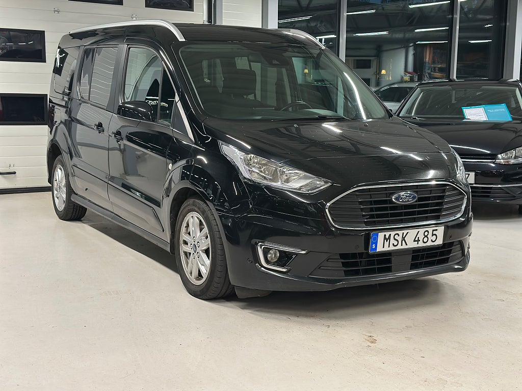 Ford Tourneo Grand 7 sits Connect 2nd Generation Facelift