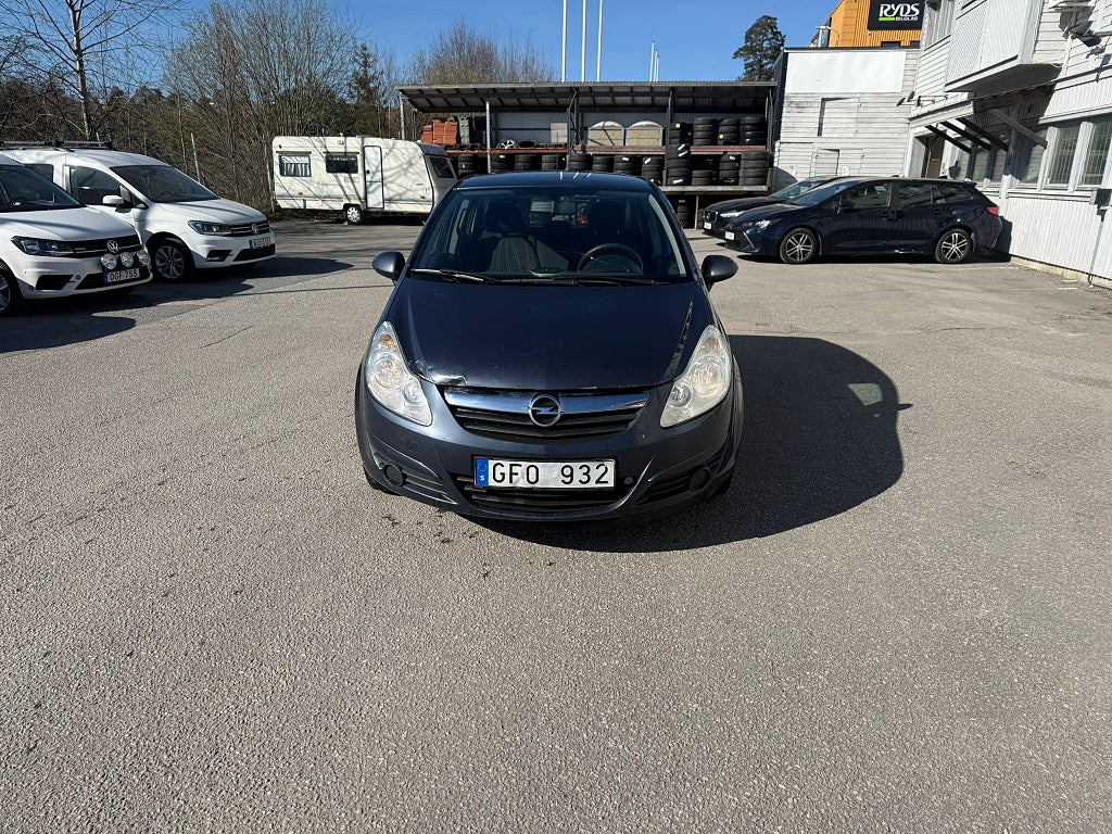Opel Corsa 5-DÖRRAR 1.2 TWINPORT NYSERVAD 