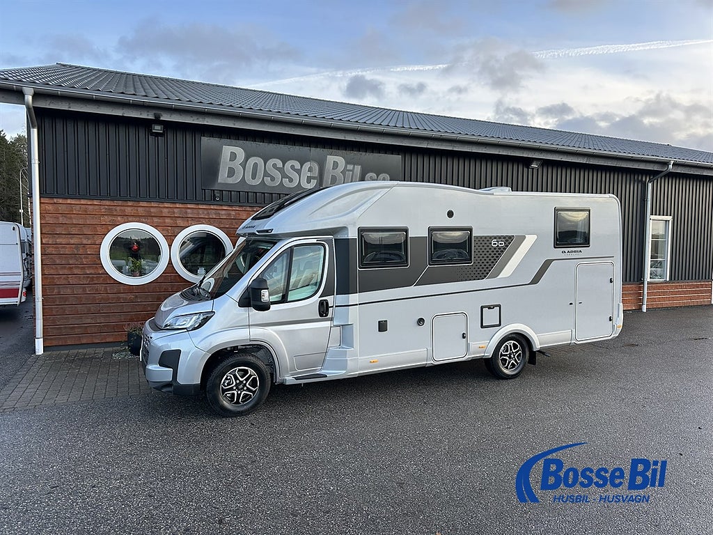 Adria Coral 670 DL 60Y *JUBILEUMSMODELL*