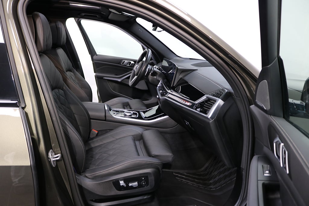 BMW X5 2025 - miniatyr 14