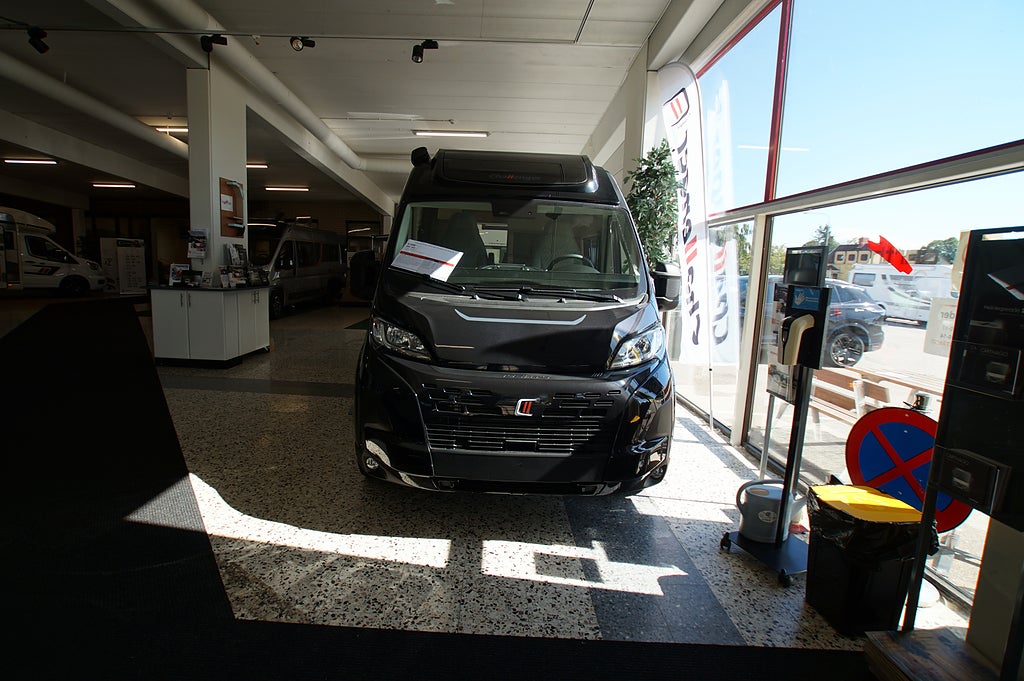 CHALLENGER V217 Sport Edition. Fiat Ducato 2.2L 140 HK.