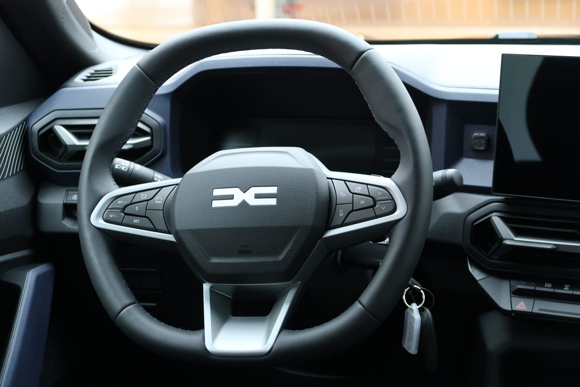 Dacia Duster 4x4 hybrid 150 expression 2026, bild 7/10