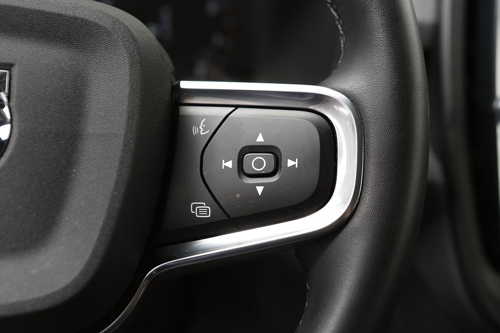 Volvo XC40 T2 129hk FWD Momentum Core Aut Leasbar VOC 2022
