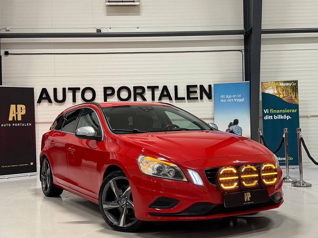 Volvo V60 D3 R-Design | Kamrem bytt | PDC 