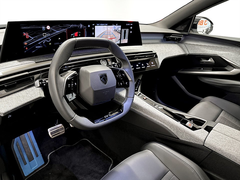 Bild på Peugeot 5008 GT Hybrid 145hk Aut 7-SITS B-KAMERA CARPLAY