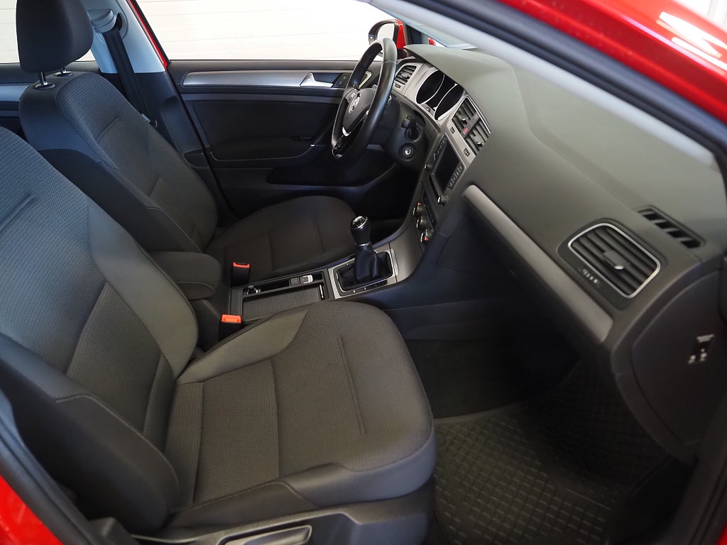 Volkswagen Golf Sportscombi 1.2 TSI Dragkrok Backkamera 2017