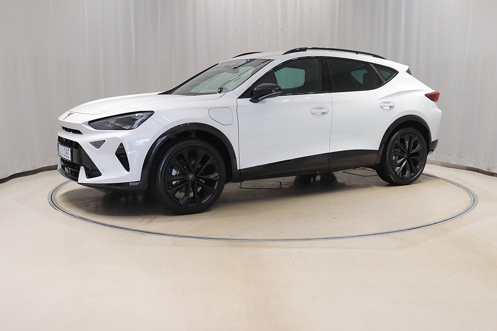 Cupra Formentor 1.5 E-HYBRID Aut Drag Värmare Kamera 2026