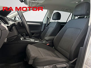 Kombi Volkswagen Passat 11 av 27