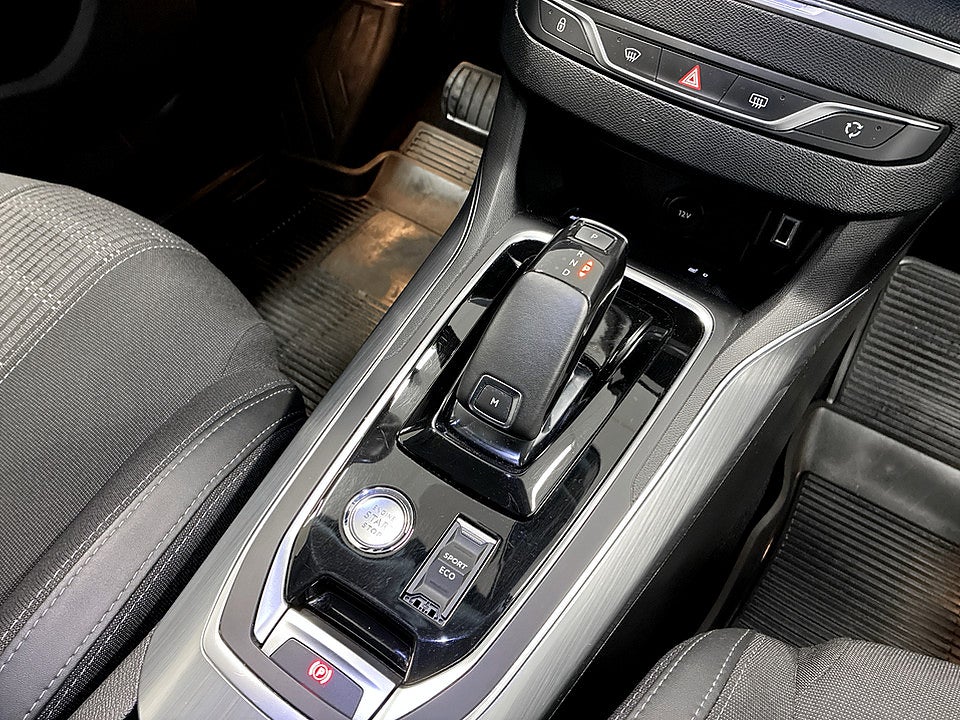 Bild på Peugeot 308 SW Allure 1.2 PT 130hk Aut BACKSENSORER