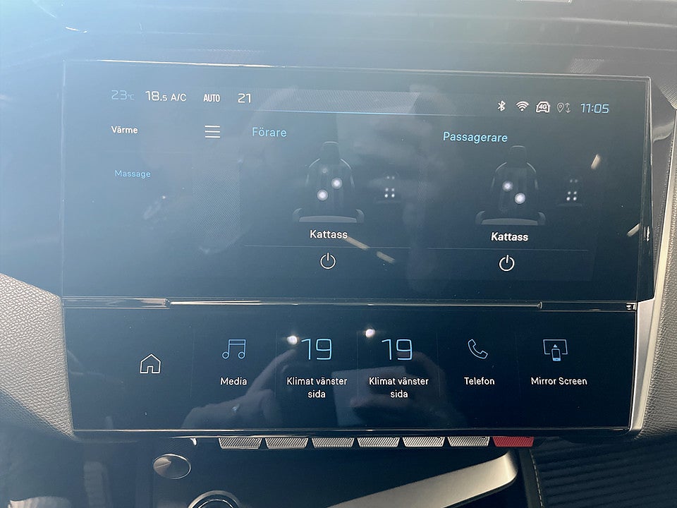 Bild på Peugeot 408 GT 1.2 PT 130hk Aut B-KAMERA CARPLAY ELSTOL