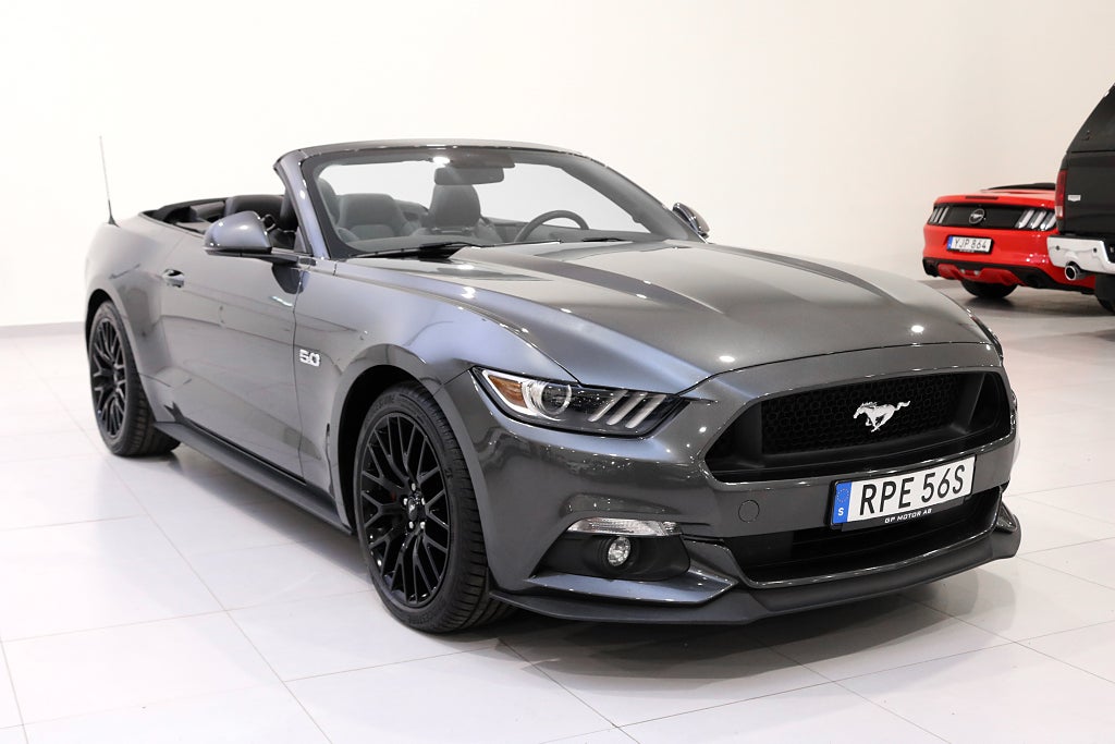 Ford Mustang GT convertible 420hk / Helskinn / Backkamera