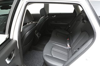 Kombi Kia Optima 25 av 28