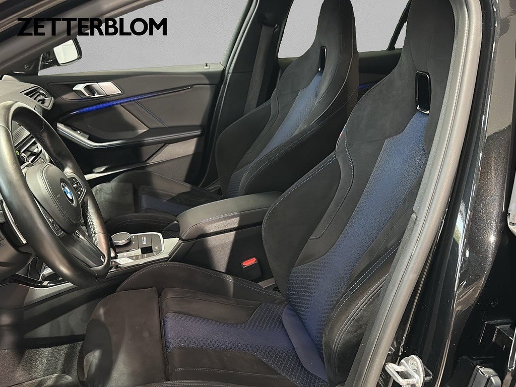 Halvkombi BMW M135i 7 av 23