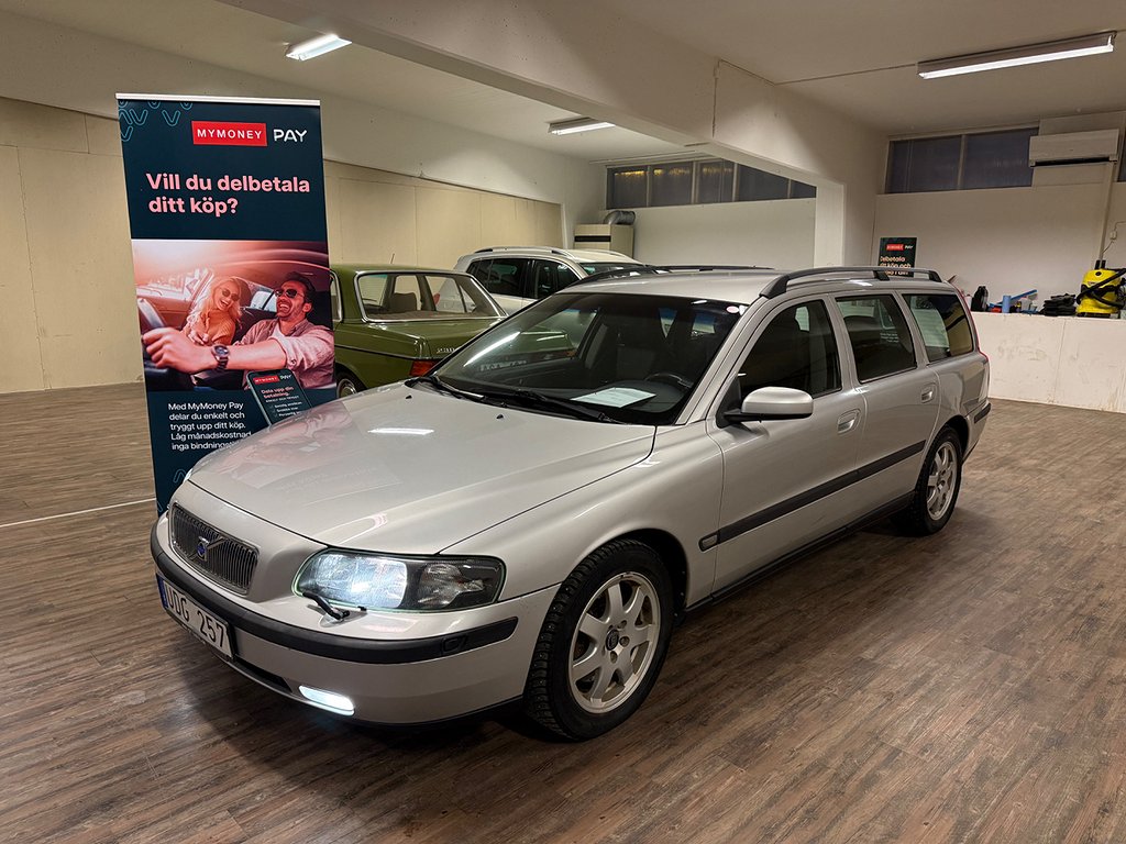 Volvo V70 2.5T Business Euro 4 Ny Besiktigad U.a 