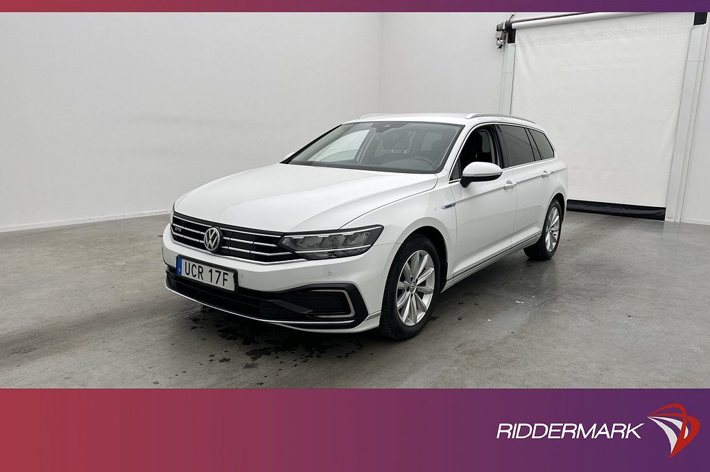 Volkswagen Passat GTE 218hk Executive Värmare Navi CarPlay