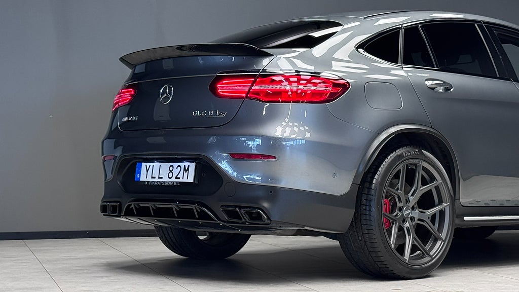 Mercedes-Benz GLC63 2019 - miniatyr 25