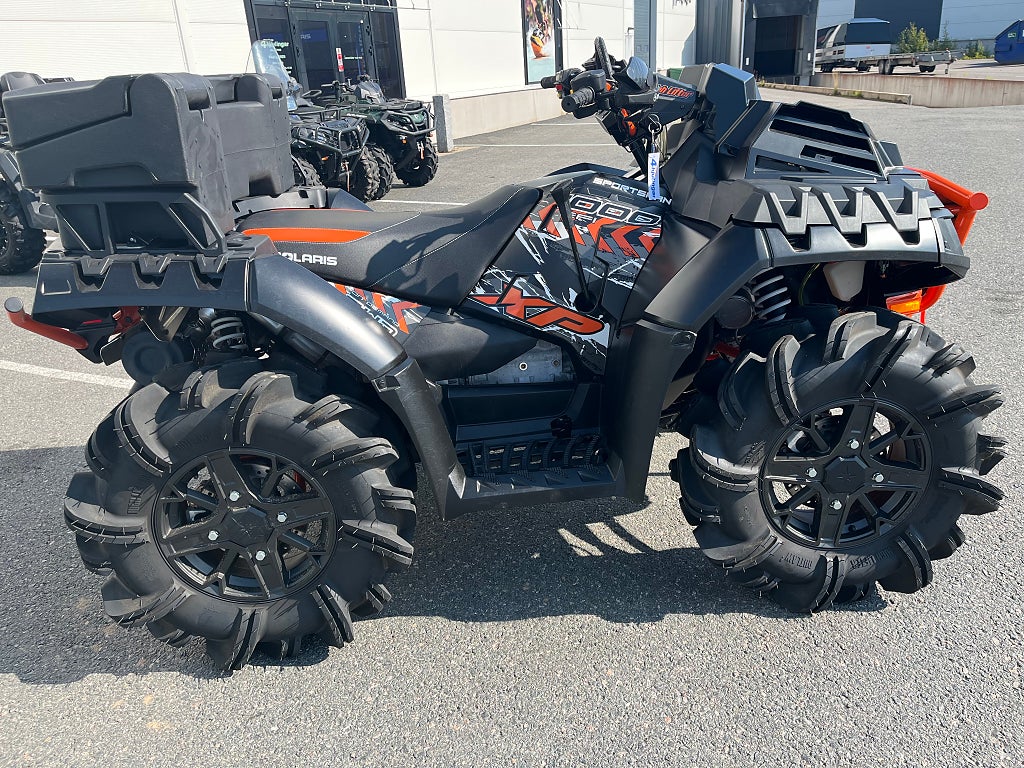 Polaris Sportsman XP 1000 Highlifter 