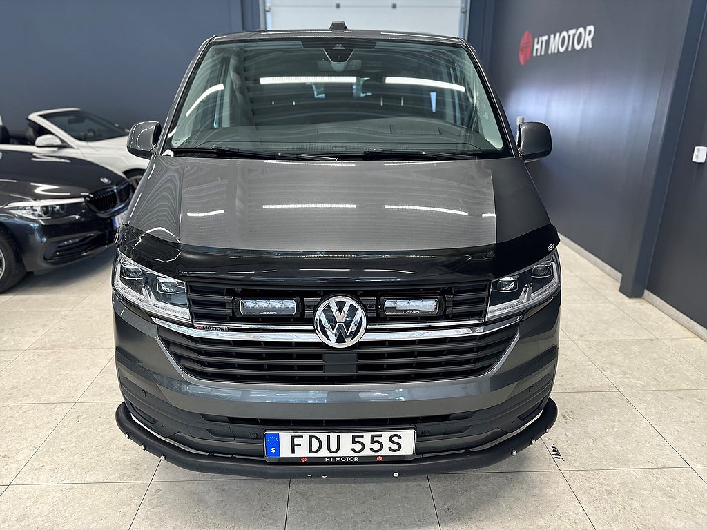 Volkswagen Transporter Kombi T32 2.0TDI 4Motion/SKINN/DRAG/NAV/LED/MOMS/SE-