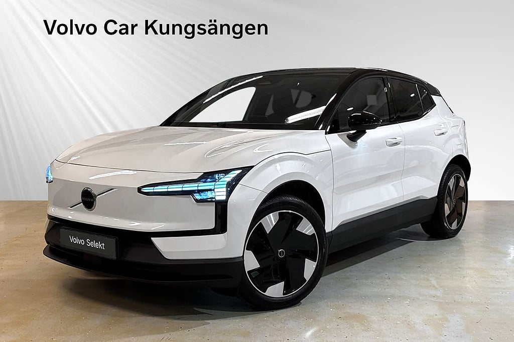 Volvo EX30 Single Motor Extended Range M R Plus Edition