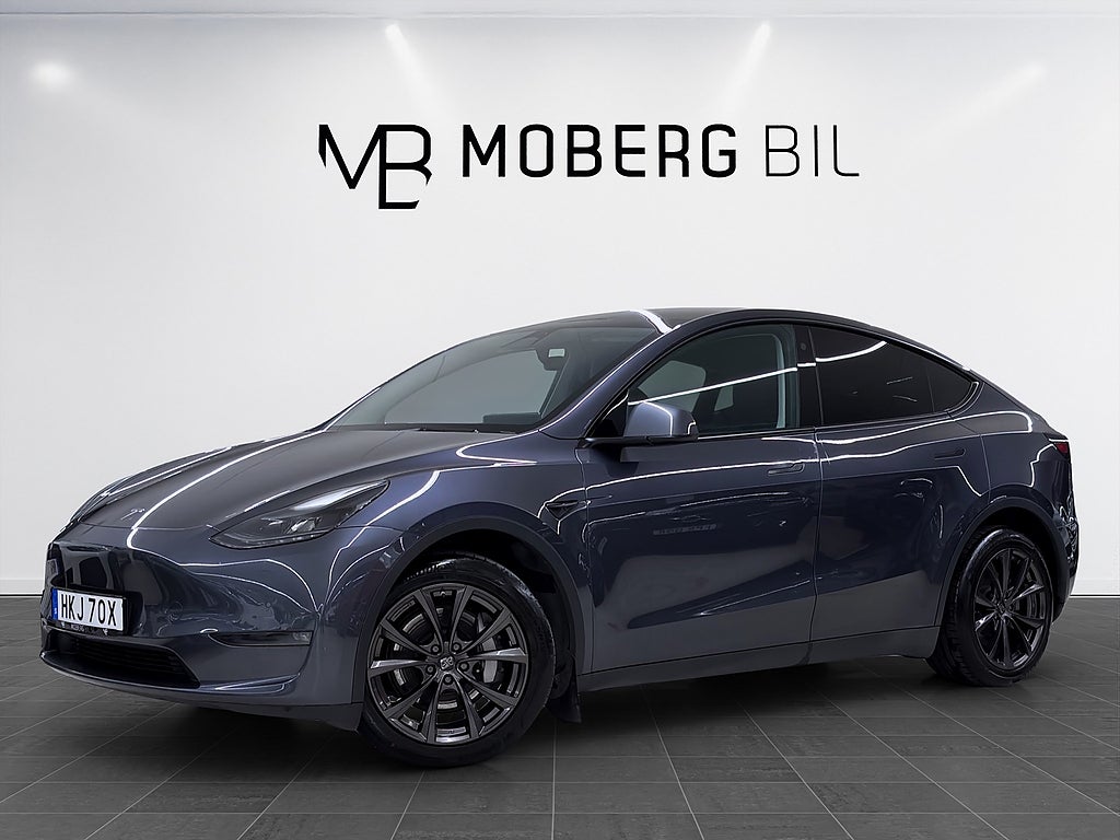 Tesla Model Y Long Range AWD 514hk Pano Läder Drag Navi