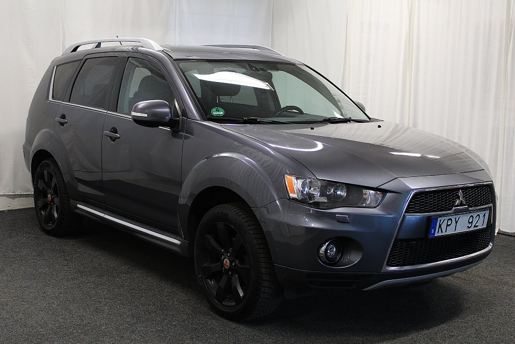 Mitsubishi Outlander 2.4|Automat|Fyrhjulsdrift|Dragkrok|Nyservad|170hk  