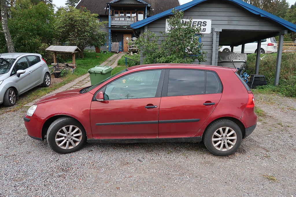 Volkswagen Golf 5-dörrar 1.6 FSI Trendline Euro 4