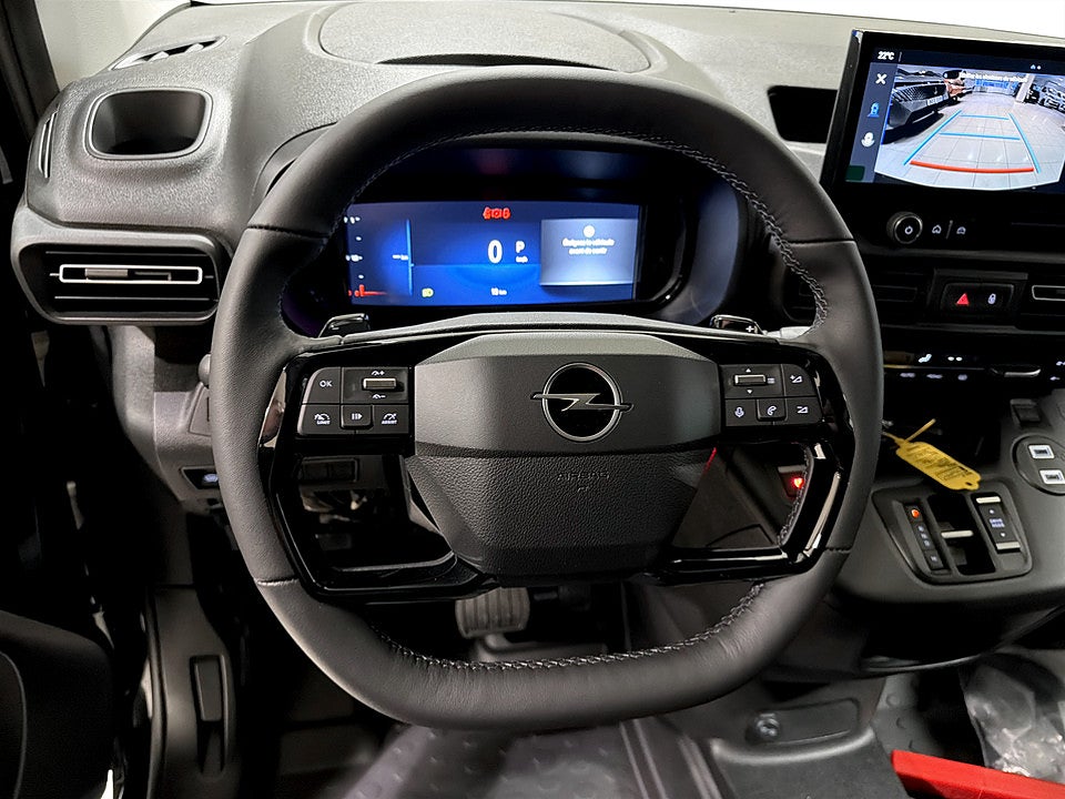 Bild på Opel Combo Elite GS-Line 130hk Aut L2 -EDITION! VÄRMARE & DRAGKROK