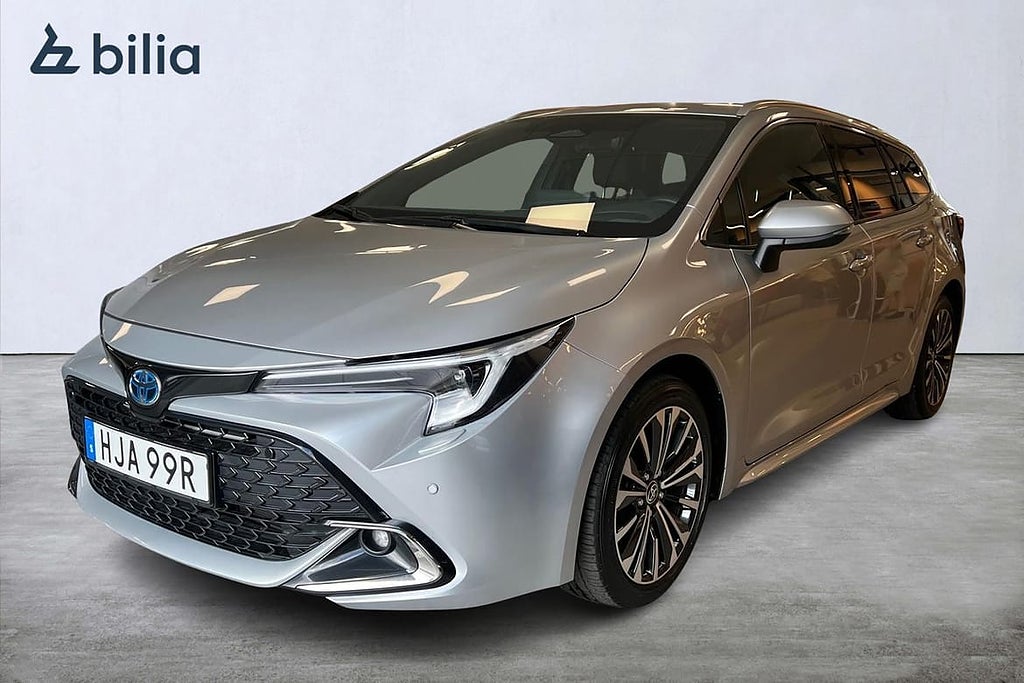 Toyota Corolla 1,8 Style Carplay Värmare Moms