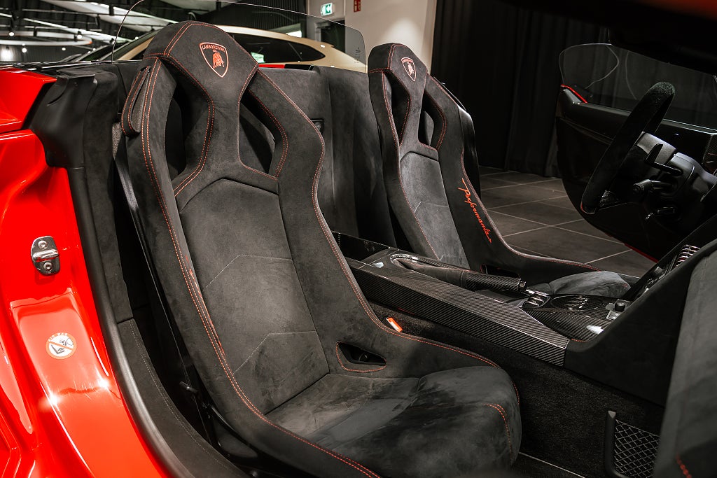 Gallery image 27 of 28