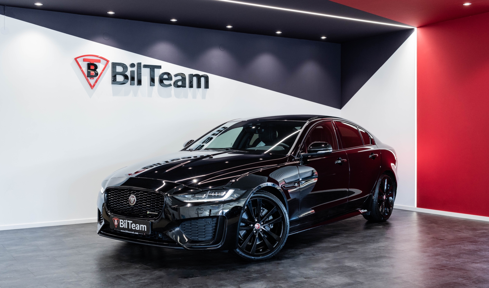 Jaguar XE D180 AWD Euro 6 2020, bild 2/54