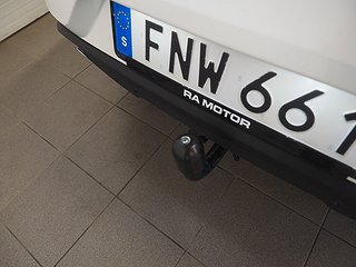 Halvkombi Volvo V40 9 av 22