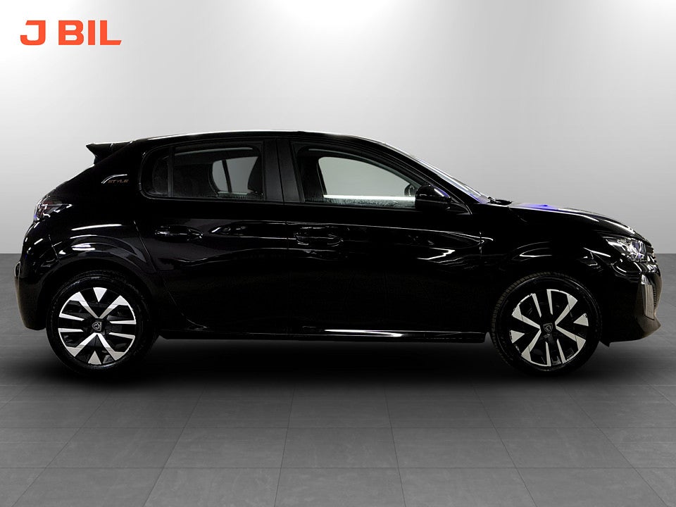 Bild på Peugeot 208 Style Hybrid 100hk Aut CARPLAY BACKSENSORER