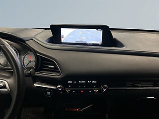 Mazda CX-30 2.0 SKYACTIV-X AWD Drag/Kamera/M&K-Värm/BOSE/S&V-Däck – bild 11