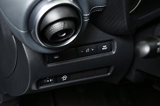 SUV Nissan Juke 16 av 27
