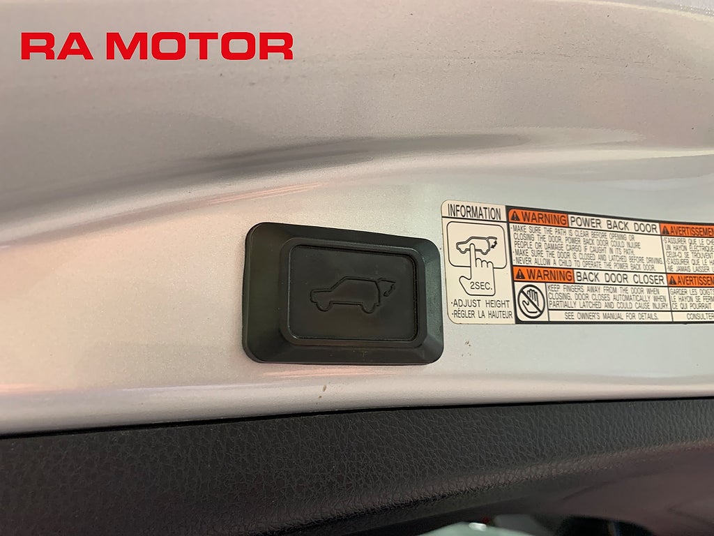 Toyota RAV4 2.2 D-4D AWD 150hk Edition Feel Drag Kamera M-Värm 2015