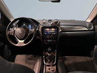Suzuki Vitara 1.4 AllGrip Inclusive Panorama Drag Kamera Mvärm SoV – bild 8