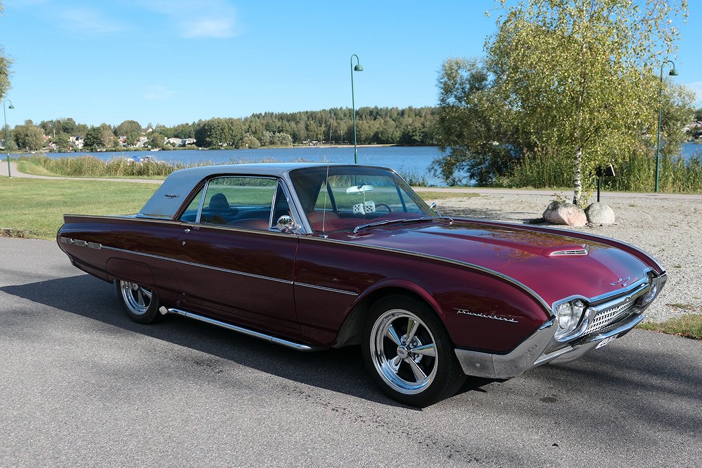 Ford Thunderbird Hardtop 