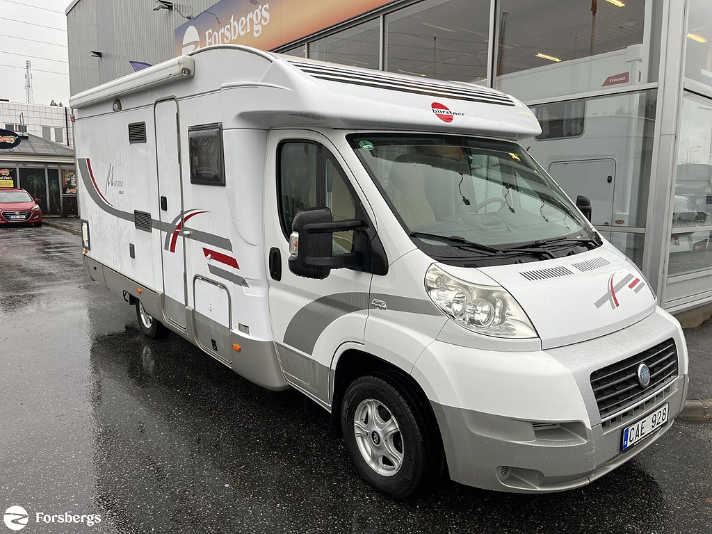 Bürstner T640 / NY KAMREM / VÄLVÅRDAD